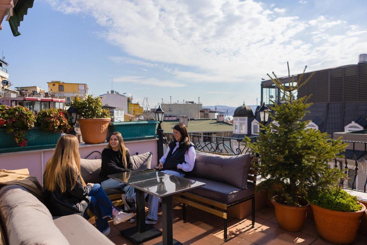Agora Guesthouse Istanbul Eksteriør billede